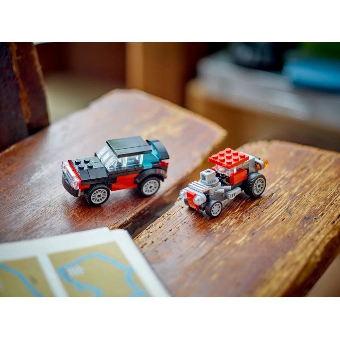 Конструктор LEGO Creator Бортова вантажівка з гелікоптером, 31146