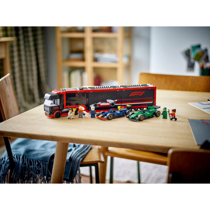 Конструктор LEGO City Вантажівка F1 з автомобілями RB20 та AMR24