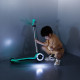 Самокат MICRO серії "Maxi Deluxe Glow LED" – ЖЕЛЕЙНИЙ ЗЕЛЕНИЙ (до 50 kg, 3-х колісний, світло), MMD365