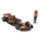 Автомодель з фігуркою - MCLAREN MCL38 (1:24), 18-28040