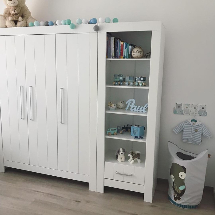 Шкаф для одежды Pinio Calmo White широкий 3-х дверный в детскую комнату